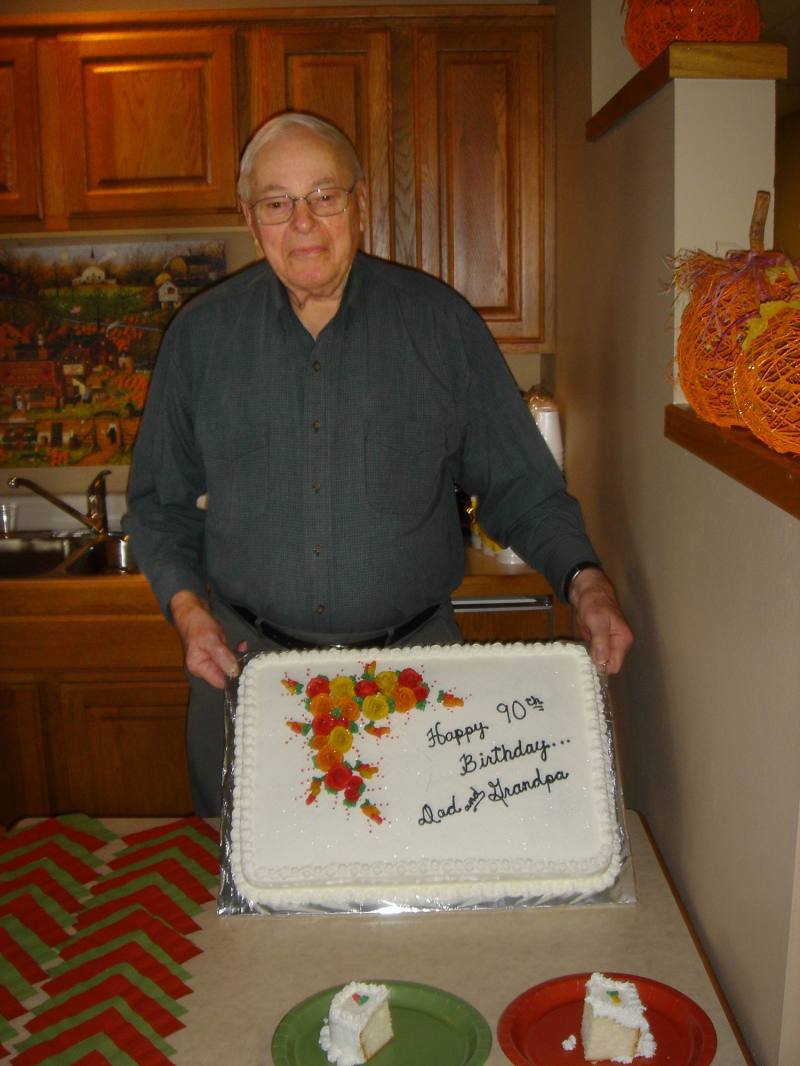 2005-11-05-00-90thBD-Gramphi.JPG